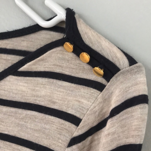 Stretchy comfortable tan and navy top - Picture 2 of 5